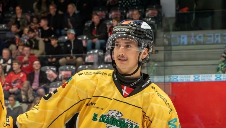 Jerry Välipirtti skifter til Odense Bulldogs på en toårig aftale