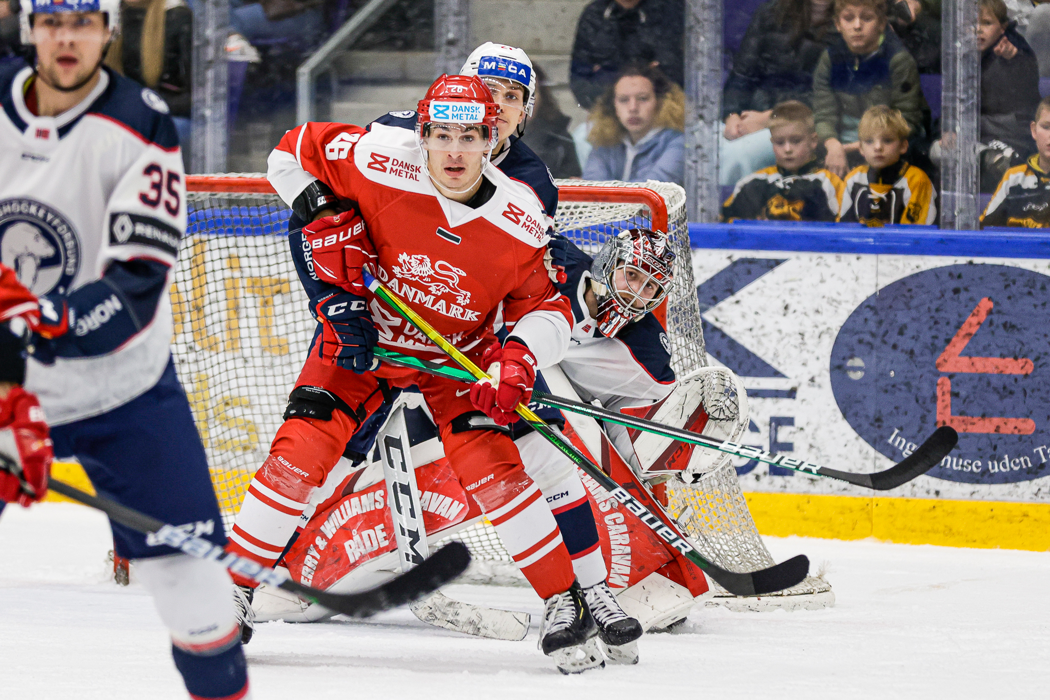 Kristian Jensen er klar til at trække den rød-hvide trøje over hovedet
